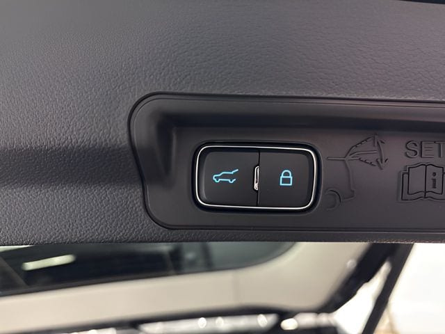 2026 Ford Explorer Active - Photo 25