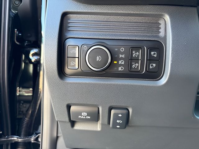2026 Ford F-350 Super Duty Lariat - Photo 39