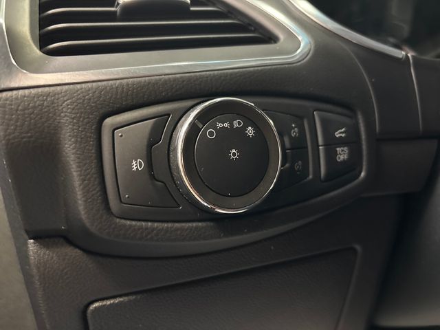 2020 Ford Edge Titanium - Photo 34