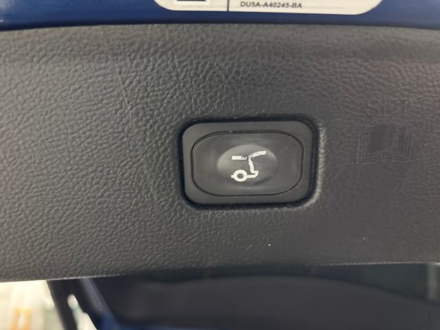 2020 Ford Edge Titanium - Photo 25