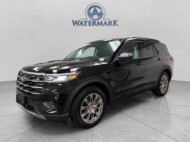 2026 Ford Explorer Active's photo