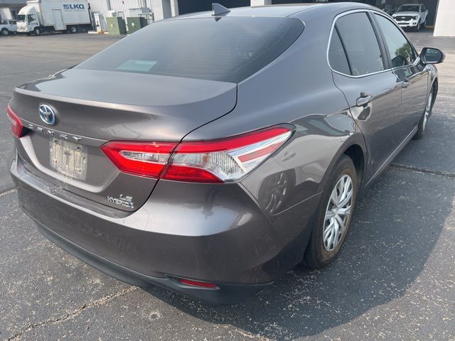 2020 Toyota Camry Hybrid LE photo 3