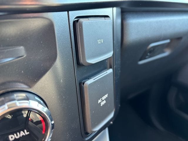 2026 Ford F-350 Super Duty Lariat - Photo 38