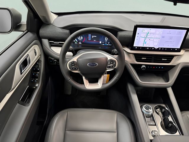 2026 Ford Explorer Active - Photo 13