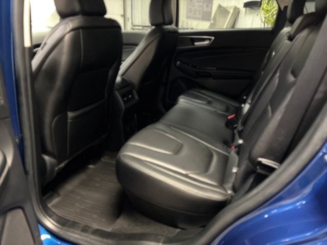 2020 Ford Edge Titanium - Photo 28