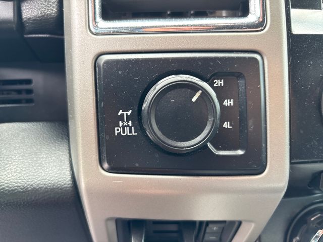 2017 Ford F-250 Super Duty Lariat - Photo 31