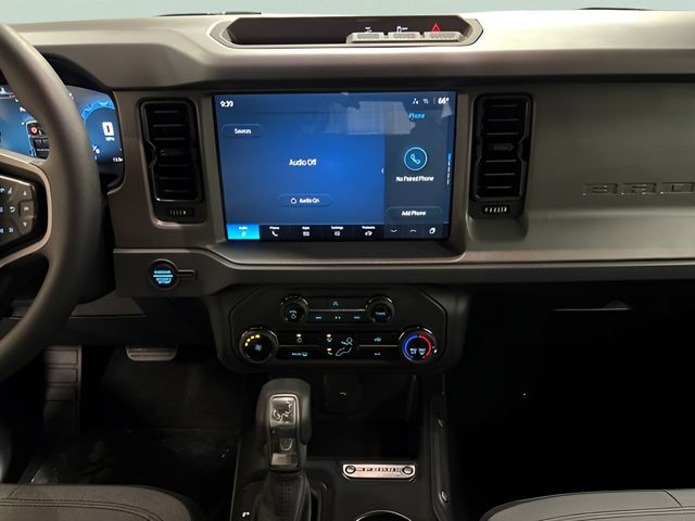 2025 Ford Bronco 2-Door Base - Photo 18