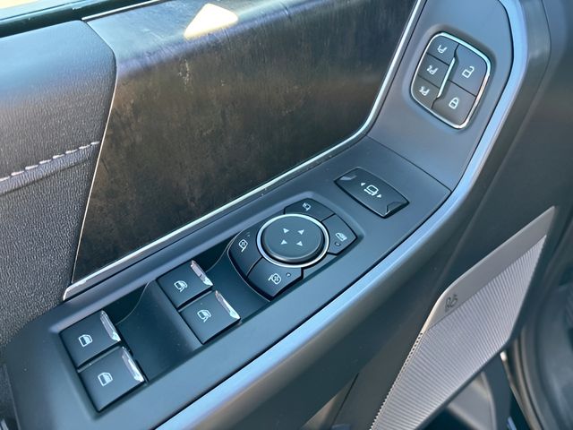 2026 Ford F-350 Super Duty Lariat - Photo 14