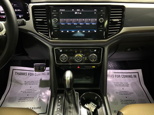 2023 Volkswagen Atlas Cross Sport SEL R-Line Black - Photo 12