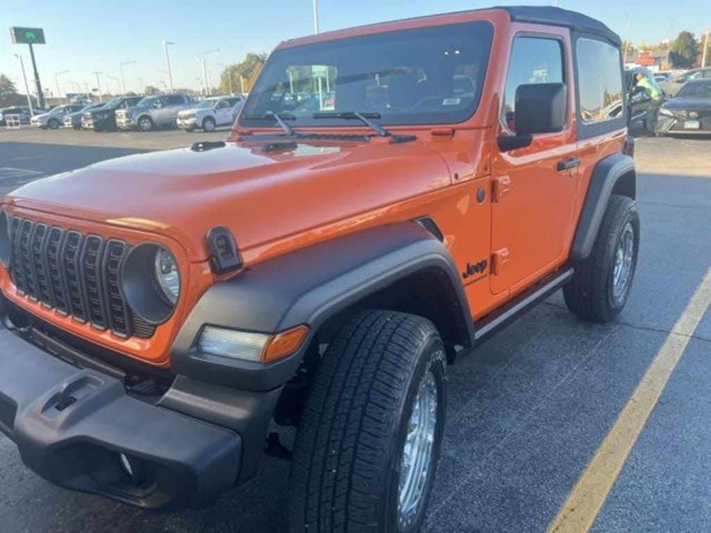 Used 2025 Jeep Wrangler Sport SUV