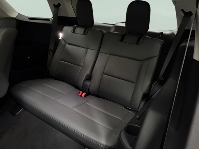 2026 Ford Explorer Active - Photo 37