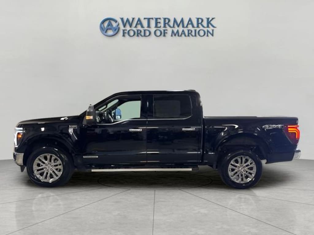New 2025 Ford F-150 Lariat Truck SuperCrew Cab