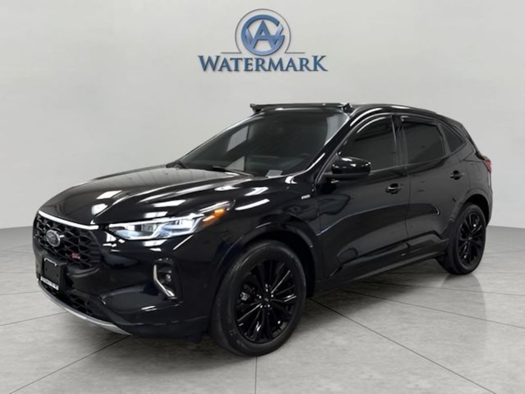 Used 2023 Ford Escape ST-Line Elite SUV