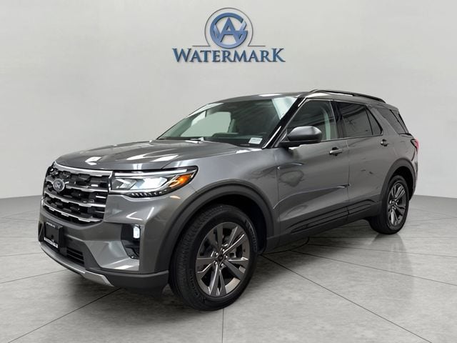 2026 Ford Explorer Active 4WD's photo