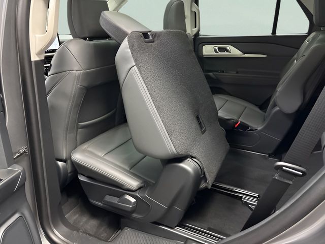 2026 Ford Explorer Active - Photo 36