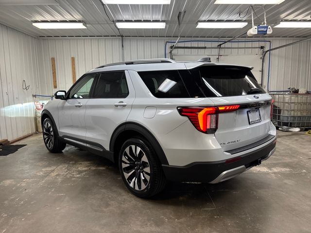 2026 Ford Explorer Platinum photo 3