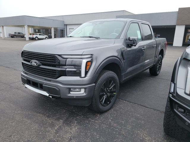 2025 Ford F-150 Platinum's photo