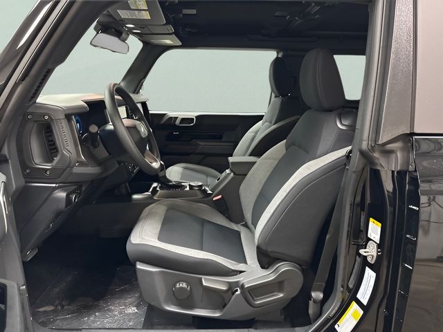 2025 Ford Bronco 2-Door Base - Photo 11