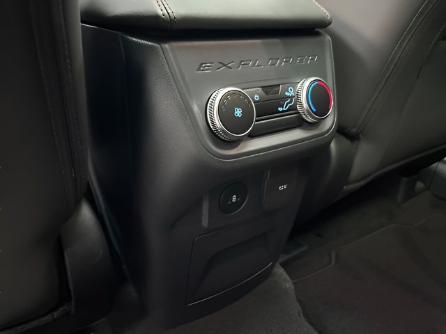 2026 Ford Explorer Active - Photo 35