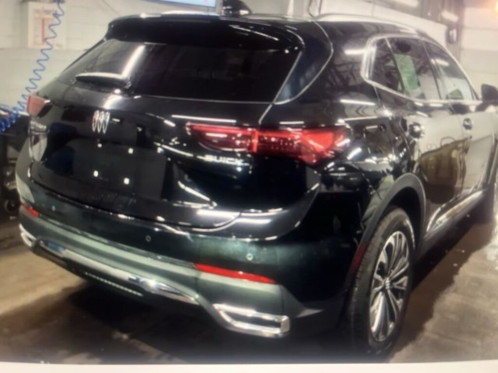 Used 2025 Buick Envision Preferred SUV