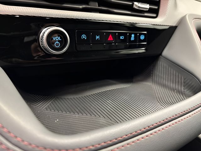 2026 Ford Explorer Active - Photo 35