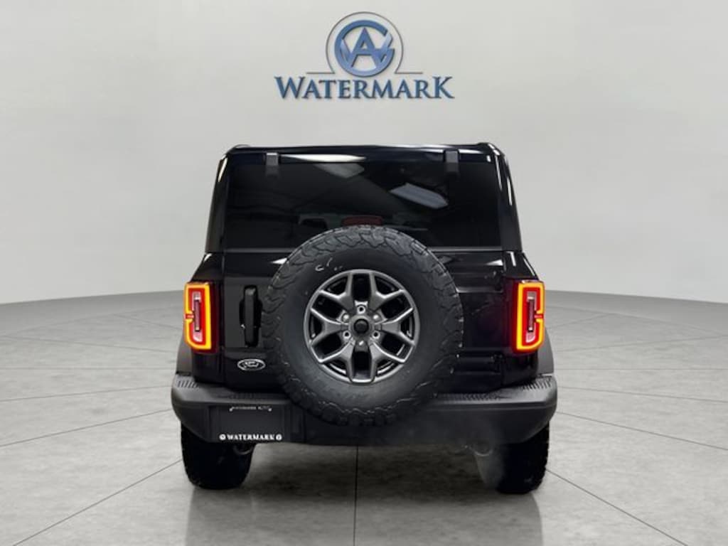 New 2025 Ford Bronco Badlands SUV