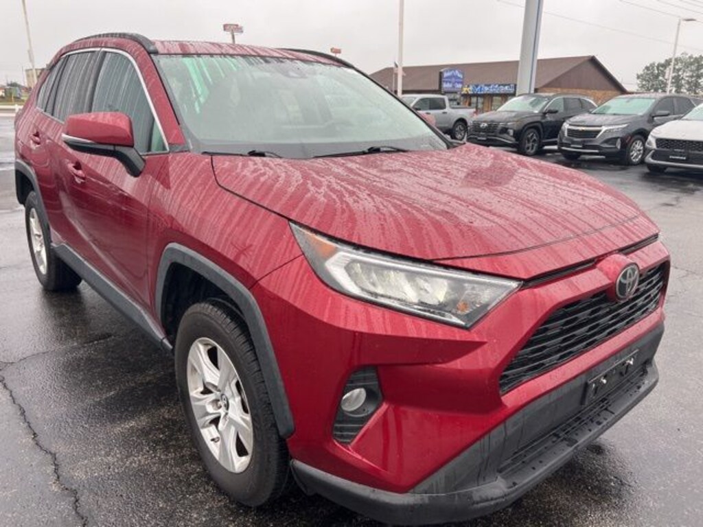 Used 2019 Toyota RAV4 XLE SUV
