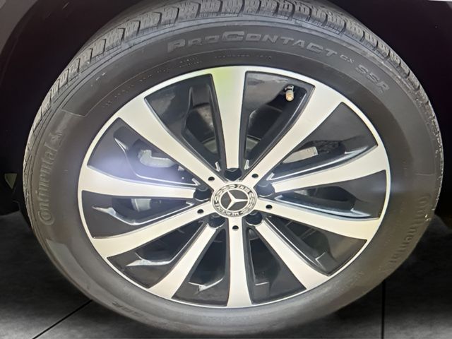 2021 Mercedes Benz GLA 250 photo 2