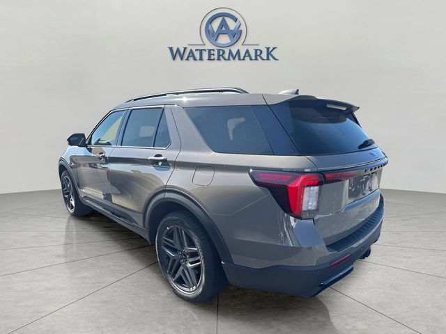 2026 Ford Explorer ST-LINE 4WD's photo