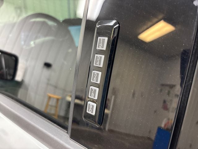 2023 Ford F-150 XLT - Photo 15