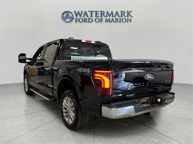 2025 Ford F-150 Lariat photo 3