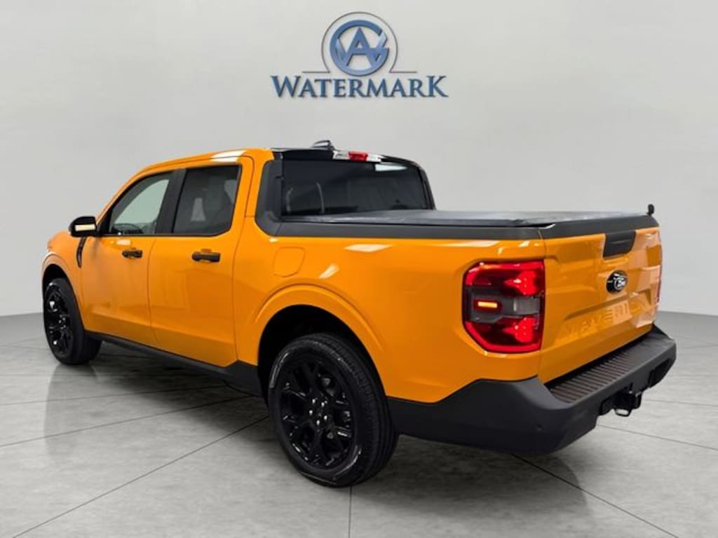 New 2026 Ford Maverick XLT Truck SuperCrew