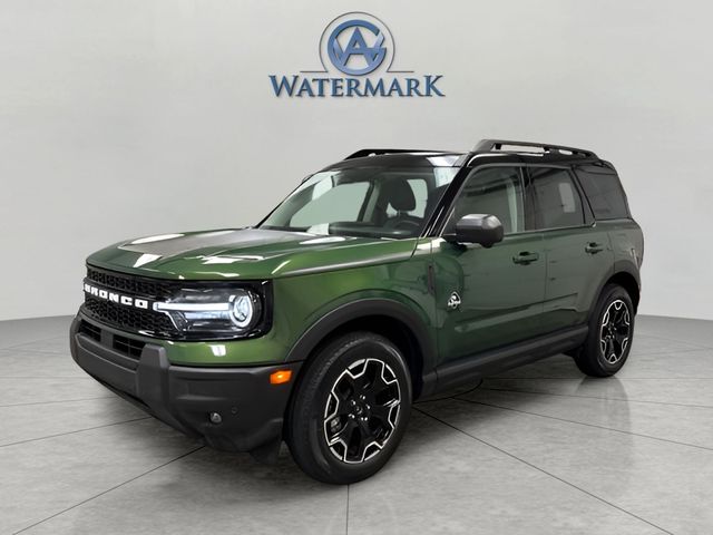 2025 Ford Bronco Sport Outer Banks's photo