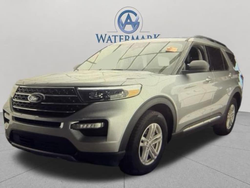 Used 2024 Ford Explorer XLT SUV
