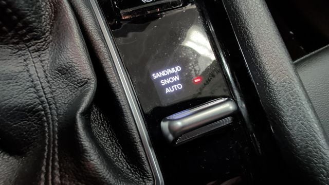 2025 Jeep Compass Limited - Photo 25