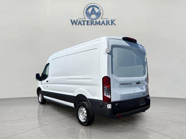 2026 Ford Transit photo 3