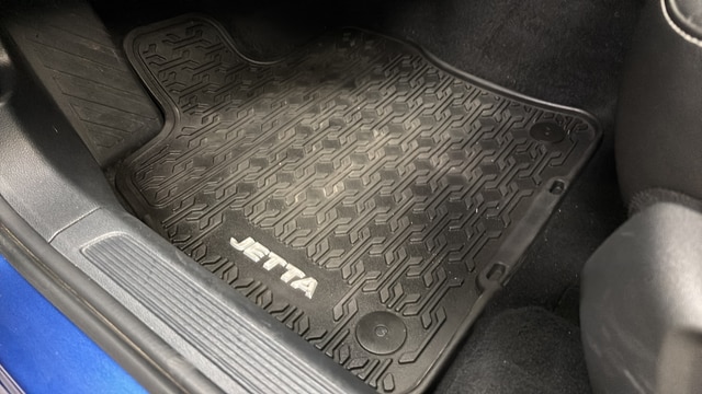 2023 Volkswagen Jetta SE - Photo 25