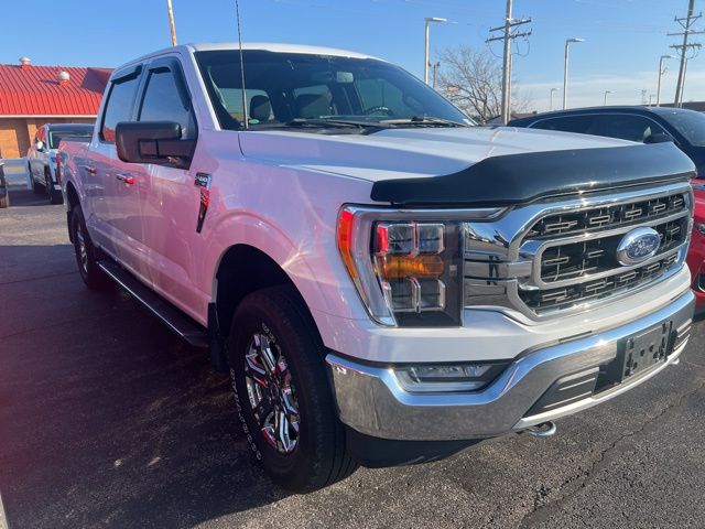 2021 Ford F-150 XLT's photo