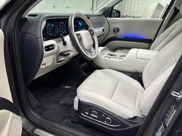 2026 Hyundai Palisade Calligraphy - Photo 9