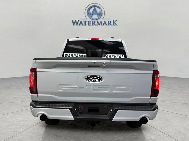 2025 Ford F-150 XLT photo 4