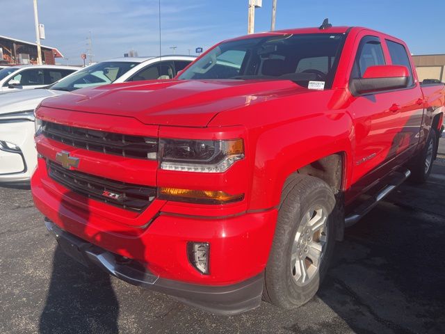 2017 Chevrolet Silverado 1500 LT's photo
