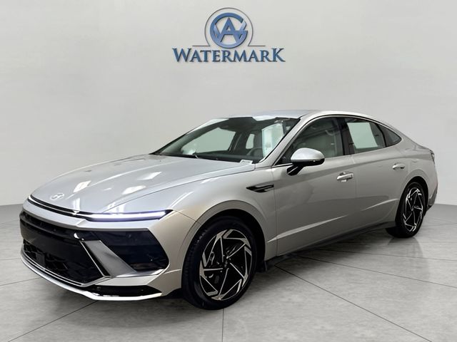 2026 Hyundai Sonata SEL AWD's photo