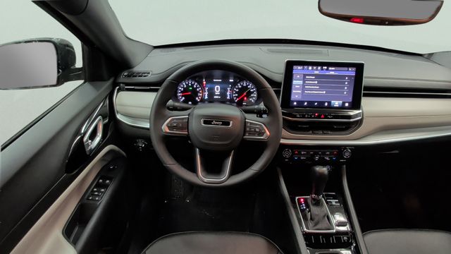 2025 Jeep Compass Limited - Photo 13