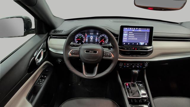 2025 Jeep Compass Limited - Photo 12