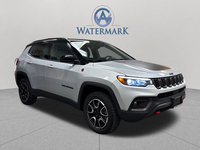 2025 Jeep Compass Trailhawk - Photo 8