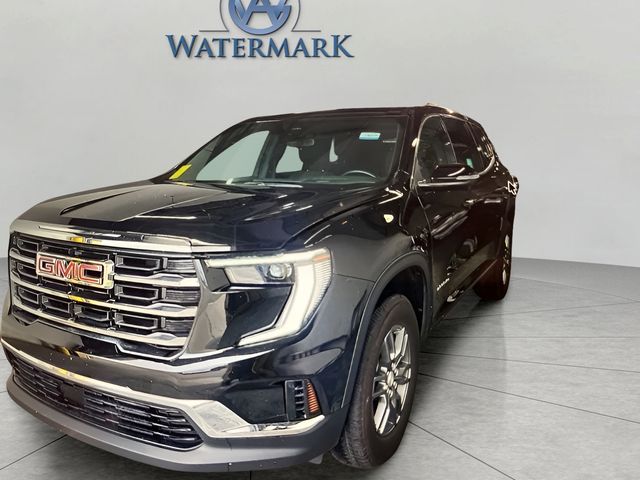 2025 GMC Acadia Elevation FWD's photo