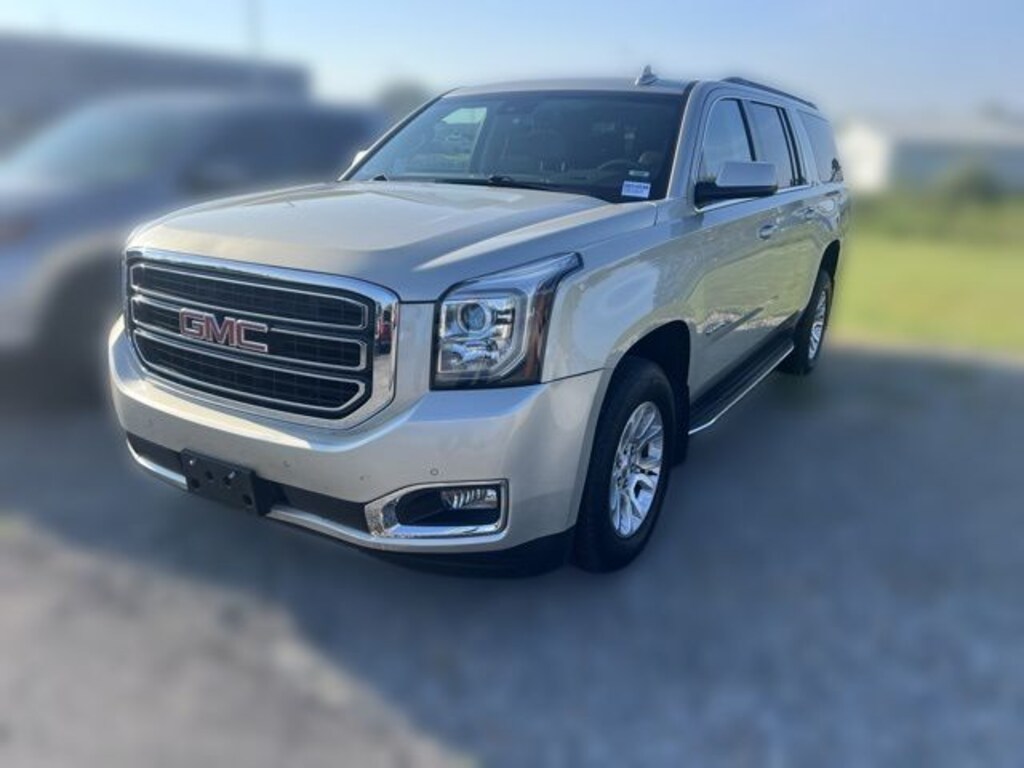 Used 2017 GMC Yukon XL SLT SUV
