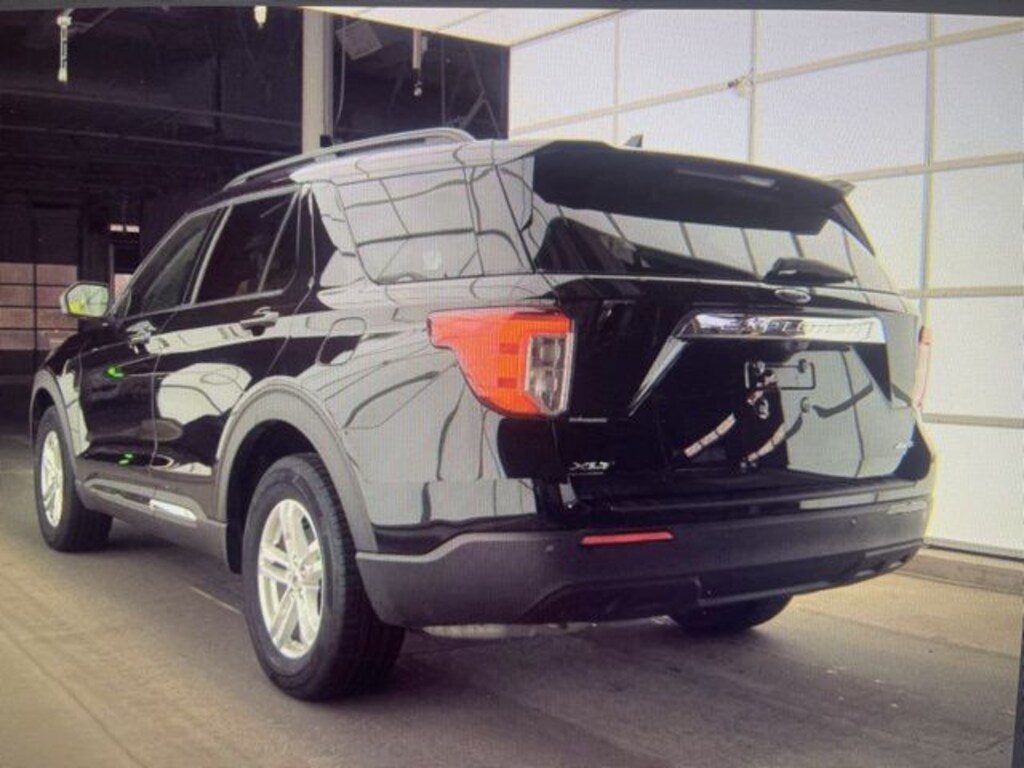 Used 2023 Ford Explorer XLT SUV