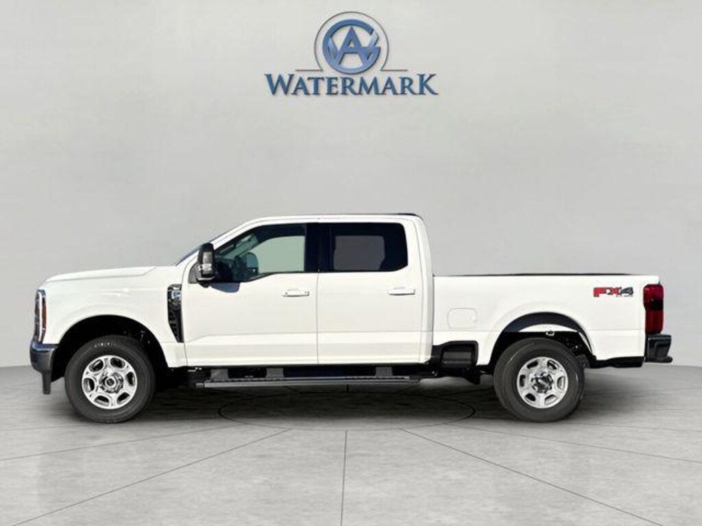 New 2026 Ford F-250 XLT Truck Crew Cab