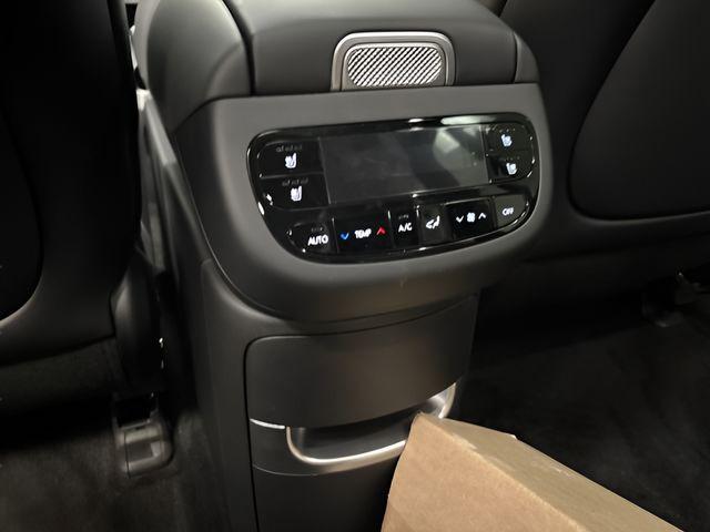 2026 Hyundai IONIQ 9 Performance Limited - Photo 47